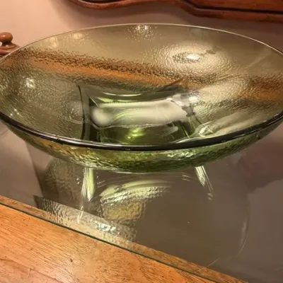 Vintage olive green textured glass console bowl, featuring a pebble-embossed exterior finish and a solid square base.