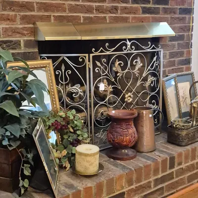 Sale Photo Thumbnail #19: Wooden Carved Vase/Aruba/Fire Screen