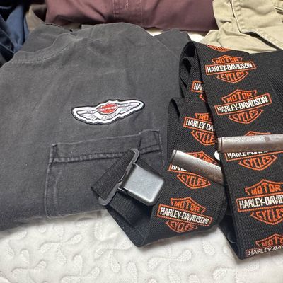 Sale Photo Thumbnail #137: Harley Davidson clothing 
