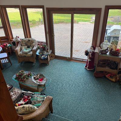 Sale Photo Thumbnail #80: Sunroom