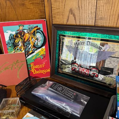 Sale Photo Thumbnail #152: Harley Davidson mirror