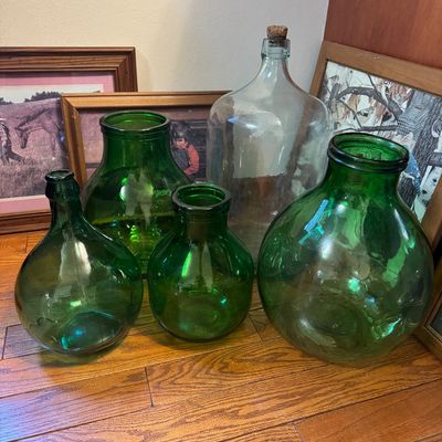 Sale Photo Thumbnail #17: Hand blown Vintage green glass vases from Italy 