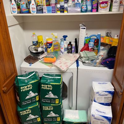 Sale Photo Thumbnail #40: Cleaning supplies 