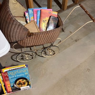 Sale Photo Thumbnail #193: Antique baby buggy 