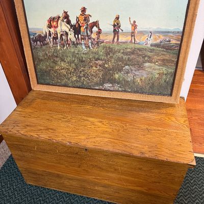 Sale Photo Thumbnail #42: Storage chest 