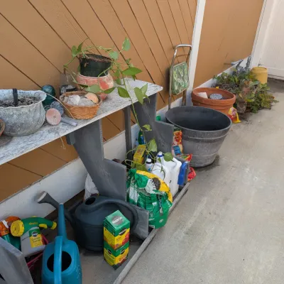 Estate sale photo
