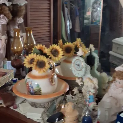 Sale Photo Thumbnail #50