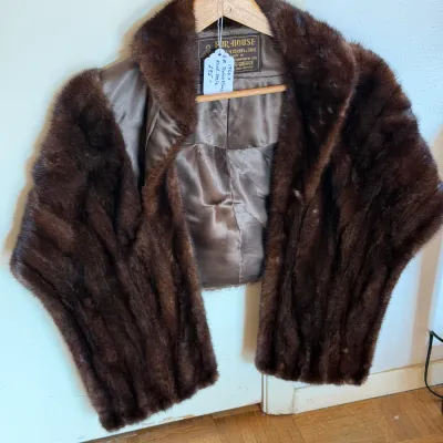 Sale Photo Thumbnail #129