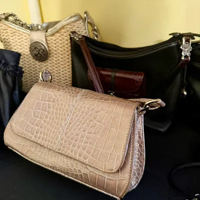 Sale Photo Thumbnail #113