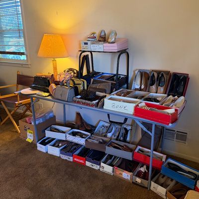 Sale Photo Thumbnail #119