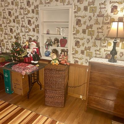 Sale Photo Thumbnail #40: Christmas