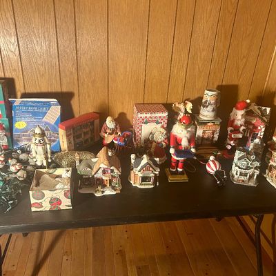 Sale Photo Thumbnail #43: Christmas