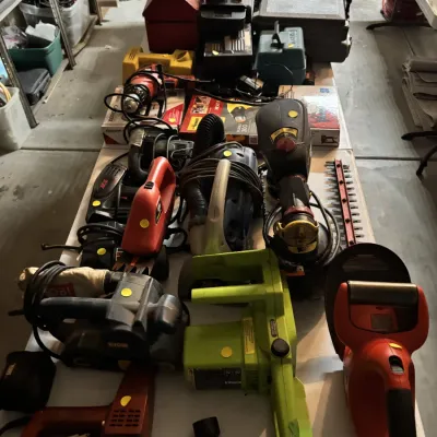 Sale Photo Thumbnail #6: Large assortment of power tools, garden tools, hand tools, and toolboxes 