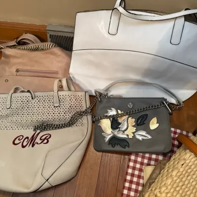 Sale Photo Thumbnail #682