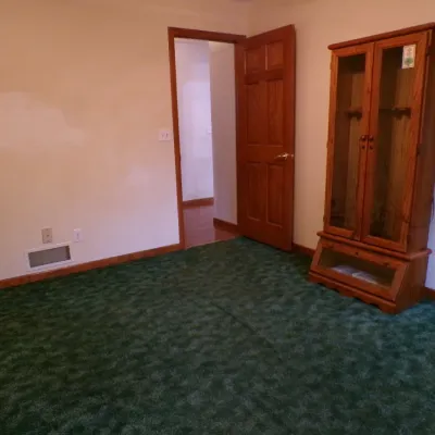 Sale Photo Thumbnail #68