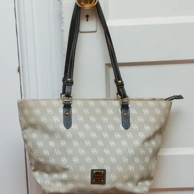 Sale Photo Thumbnail #48