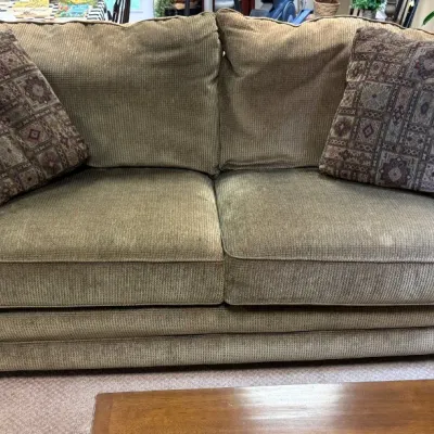 Sale Photo Thumbnail #180