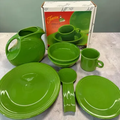 Fiesta Shamrock Green Dinnerware & Serving Lot