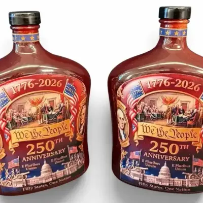 250th Anniversary Of American Independence Commemorative Bottles