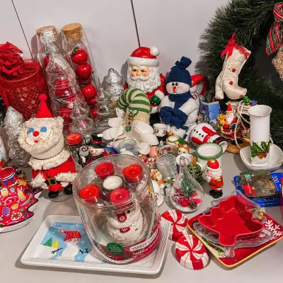 Sale Photo Thumbnail #88: H holiday collection