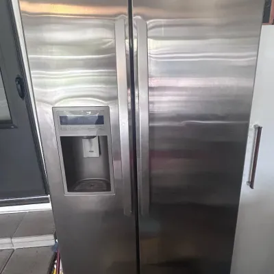 Sale Photo Thumbnail #97: K fridge 1
