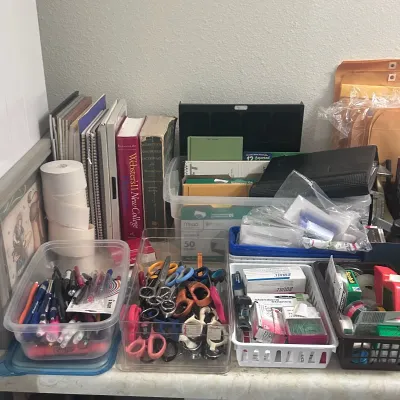 Sale Photo Thumbnail #102: O assorted office supplies