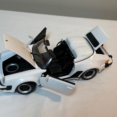 Sale Photo Thumbnail #23: 1:18 Scale 
Doors, hood, and trunk open