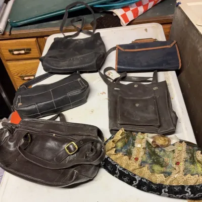 Sale Photo Thumbnail #179