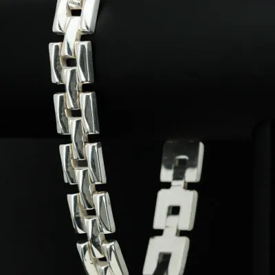 Sale Photo Thumbnail #43