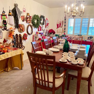 Sale Photo Thumbnail #7: Seasonal and holiday decor