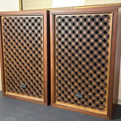 Panasonic SB- 150B Speakers 12x7x18”