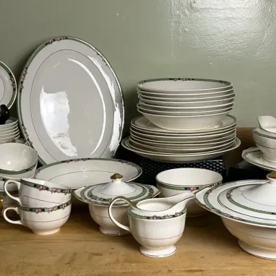 CC Thompson “Aladdin” China Set