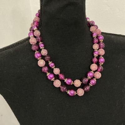 Sale Photo Thumbnail #177: A vintage double-strand beaded choker/necklace featuring a mix of vibrant fuchsia, deep purple, and textured pink "sugar" or frosted beads with filigree bead caps. Includes a decorative, matching pink cabochon box clasp marked "HONG KONG" on the back. Exc