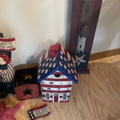 Sale Photo Thumbnail #70: USA decor