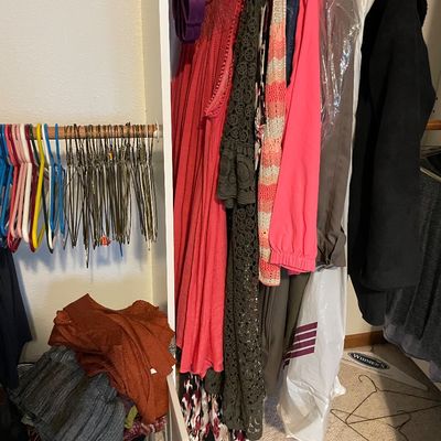 Sale Photo Thumbnail #364: Women’s clothes