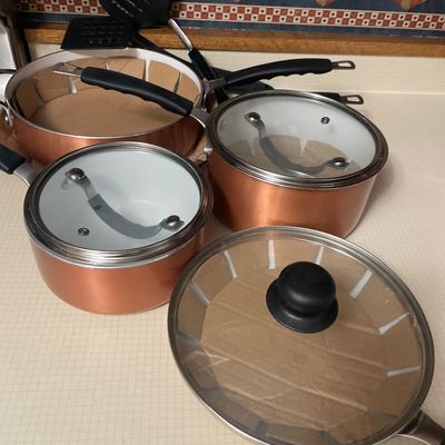 Sale Photo Thumbnail #71: Missing a lid