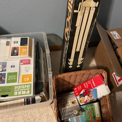 Sale Photo Thumbnail #347: Office items