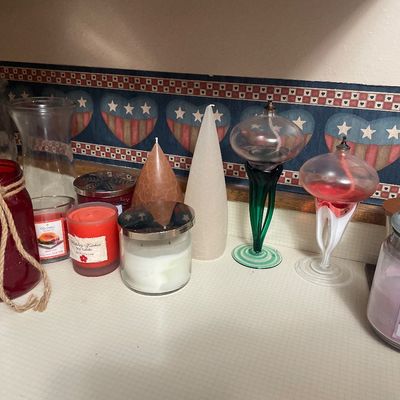 Sale Photo Thumbnail #74: Candles