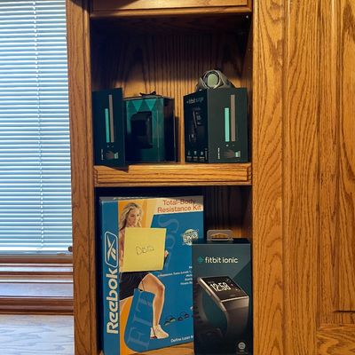 Sale Photo Thumbnail #339: Massager included
