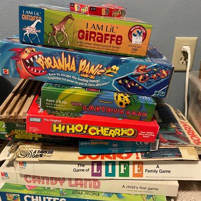 Sale Photo Thumbnail #327: Games