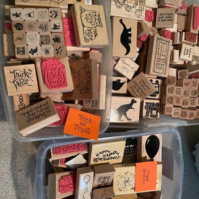 Sale Photo Thumbnail #256: Crafting