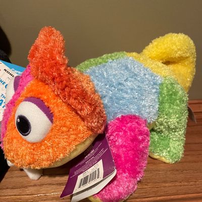 Sale Photo Thumbnail #408: Toys