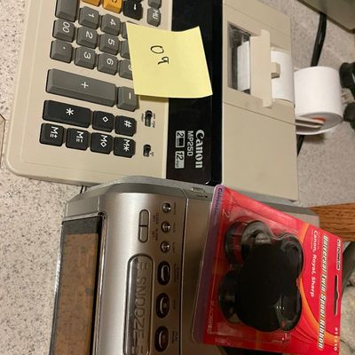 Sale Photo Thumbnail #486: Tabulator and radio