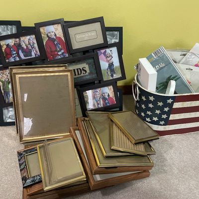 Sale Photo Thumbnail #102: With part tin