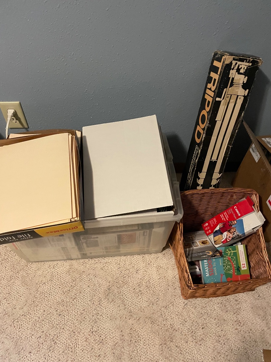 Office file folders and printer ink | EstateSales.org