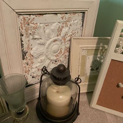 Sale Photo Thumbnail #201: Decor