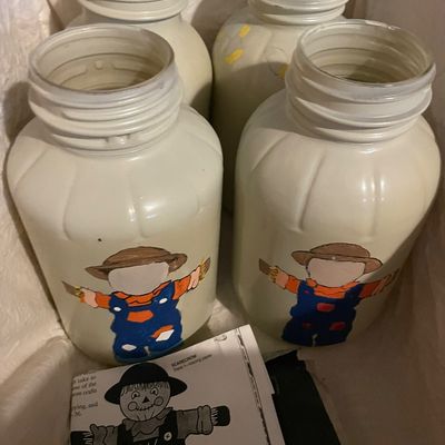 Sale Photo Thumbnail #292: Scarecrow jars