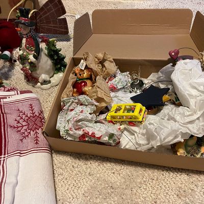 Sale Photo Thumbnail #321: Christmas decor