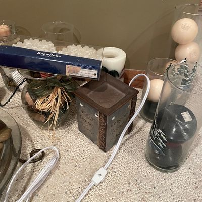 Sale Photo Thumbnail #379: Candles