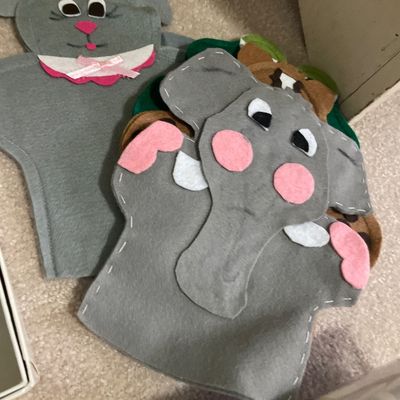 Sale Photo Thumbnail #114: Hand Puppets